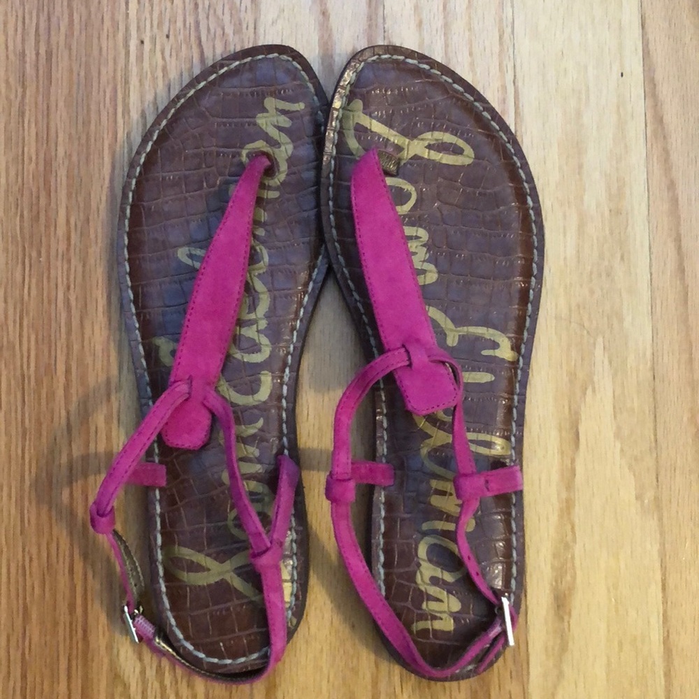 Like new bright pink sandals